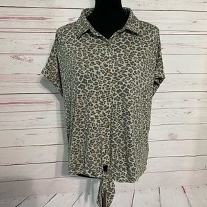 C&C California Cheetah Print Button Down Tie Shirt